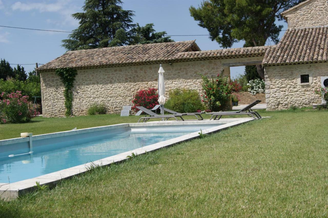 Gites Dans Mas En Pierres Robion en Luberon Екстериор снимка