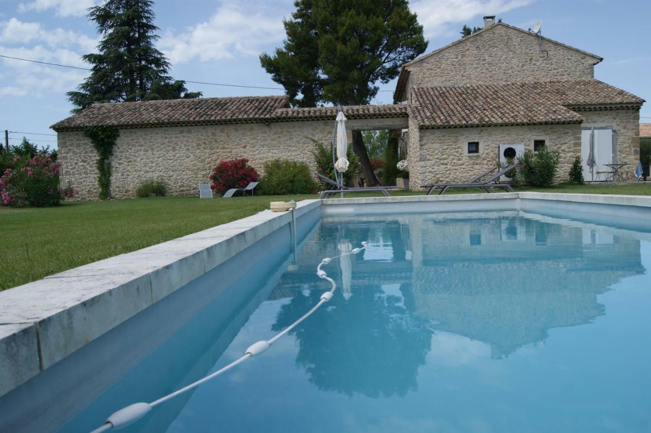 Gites Dans Mas En Pierres Robion en Luberon Екстериор снимка
